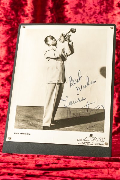Looking Up Publicity Shot